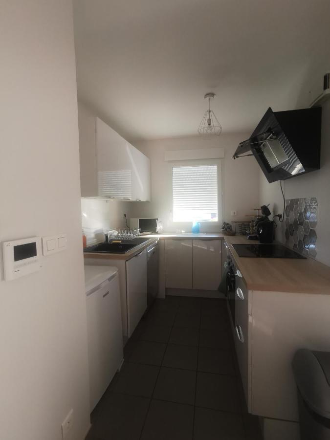 Appartement T2 Accessible Pmr Avec Terrasse Et Garage Onet-le-Chateau Luaran gambar